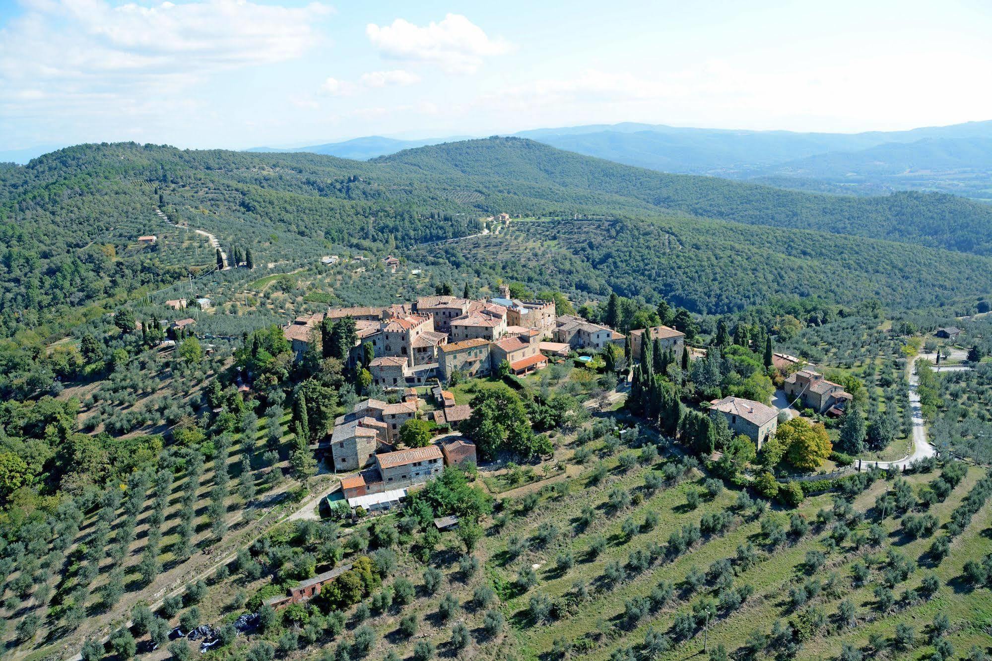 Castelletto Di Montebenichi Aparthotel Monte Benichi Exterior foto